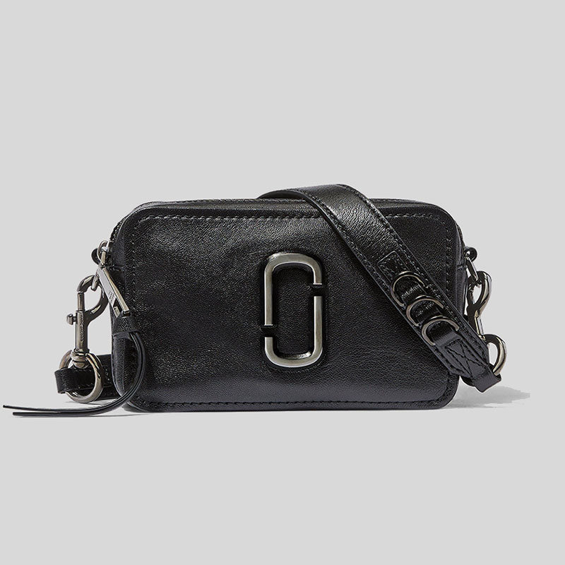 [Authentic] MARC BY MARC JACOBS SOFTSHOT 21 BAG IN BLACK