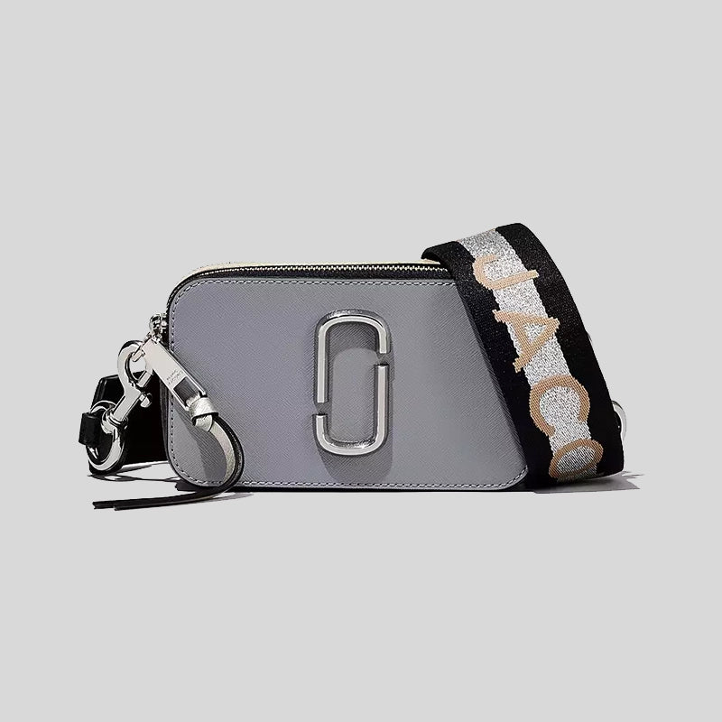 The Snapshot Small Camera Bag in Grey - Marc Jacobs
