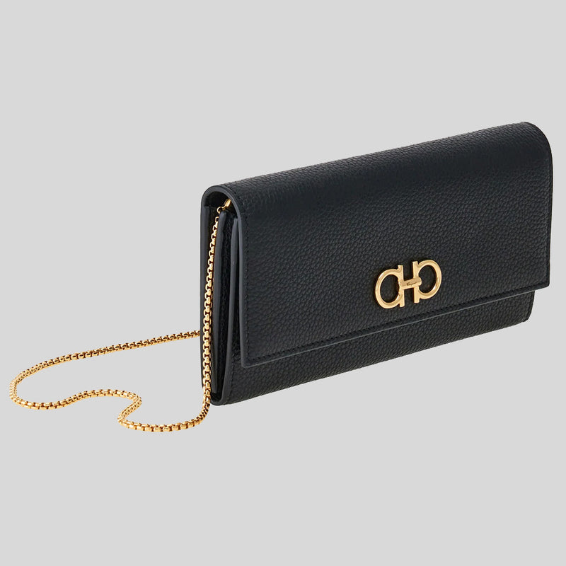 FERRAGAMO Gancini Wallet With Chain Black 0770374