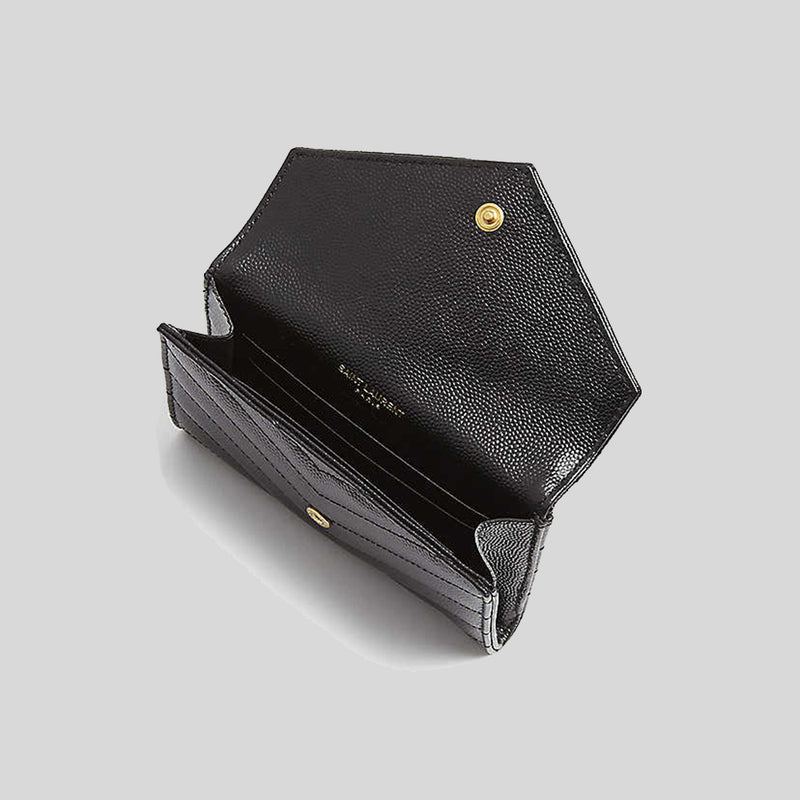 CASSANDRE MATELASSÉ compact tri fold wallet in grain de poudre