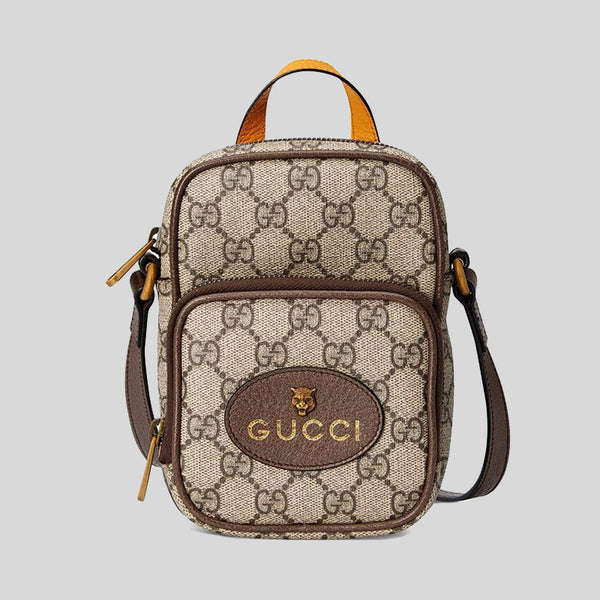 GUCCI GG Supreme Canvas Unisex Small Crossbody Bag 658556