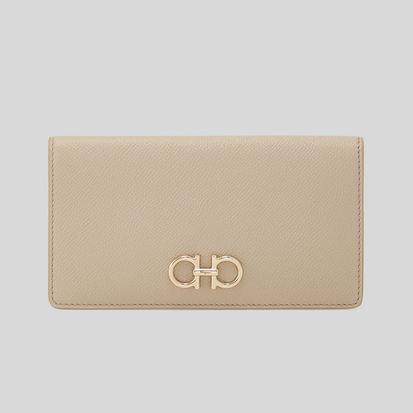 FERRAGAMO Gancini Continental Wallet Stone 779462 lussocitta lusso citta