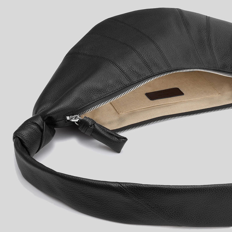 LEMAIRE Medium Croissant Bag Soft Grained Leather Black BG0001LL0018
