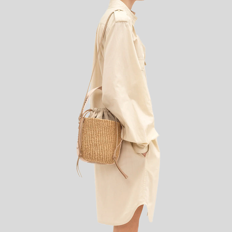 CHLOE Small Woody Basket In Natural Fibers Blush Beige CHC23AS381L18