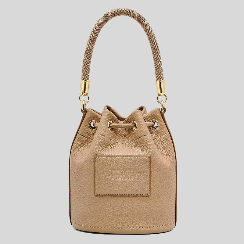 Aigner hotsell bucket bag