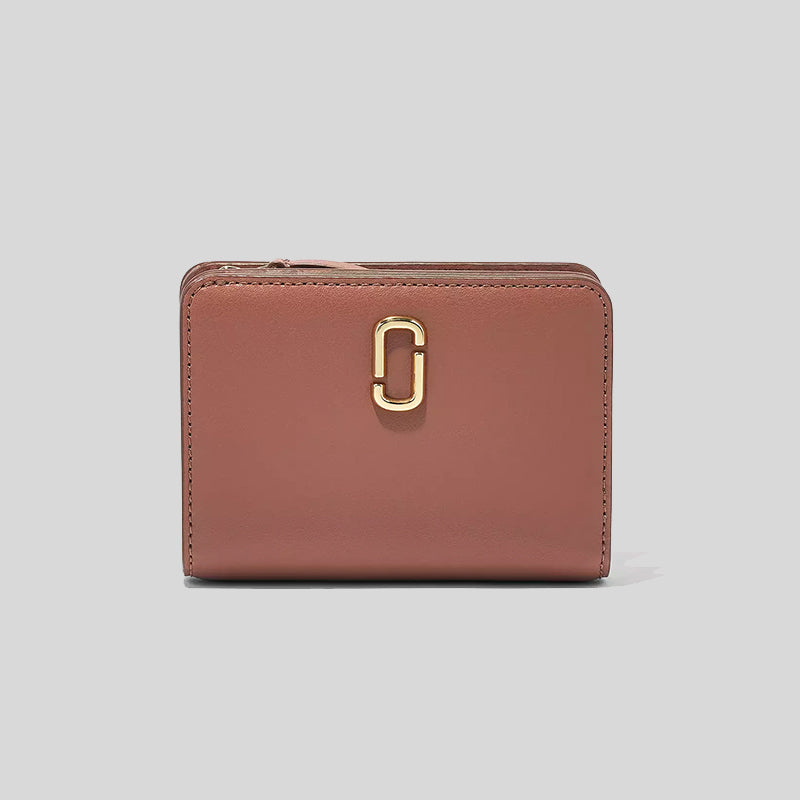 MARC JACOBS The J Marc Mini Compact Wallet Argan Oil 2S3SMP003S01 lussocitta losso citta luxury handbag Chanel gucci celine Chloe coach Kate spade 