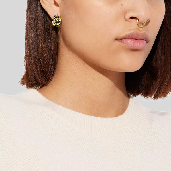 COACH Signature Enamel Wide Huggie Earrings Black/Gold C7770