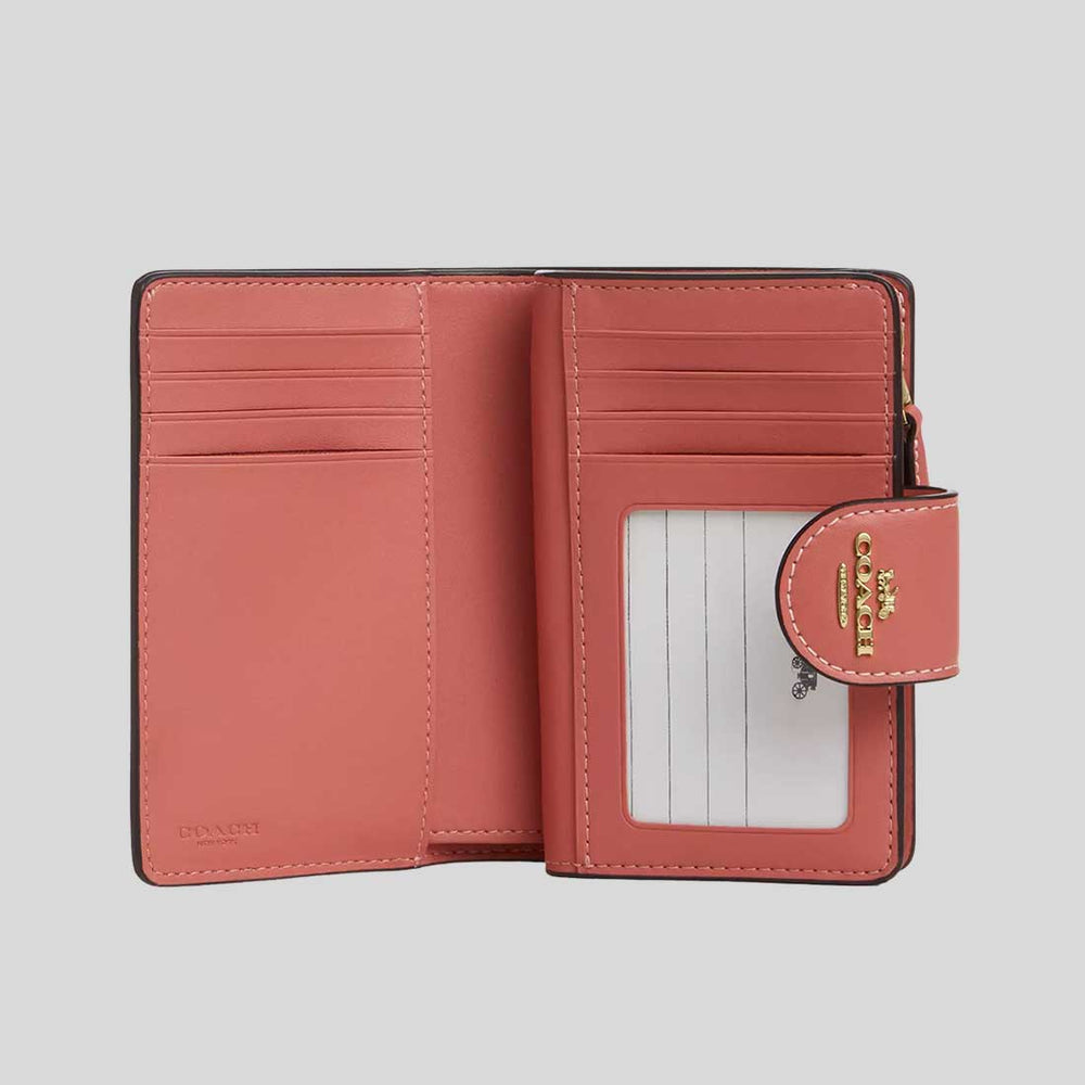 【COACH】Medium Corner Zip Wallet/Tan COACH® Outlet | Medium Corner Zip Wallet