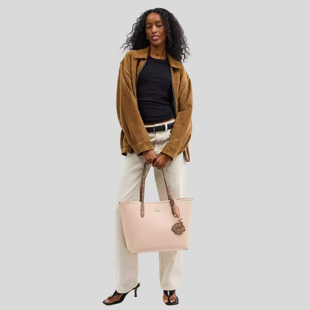 トートバッグ COACH City Tote Bag With Seahorse Charm CBH78 Coach City Tote Bag With Seahorse Charm | Brixton Baker