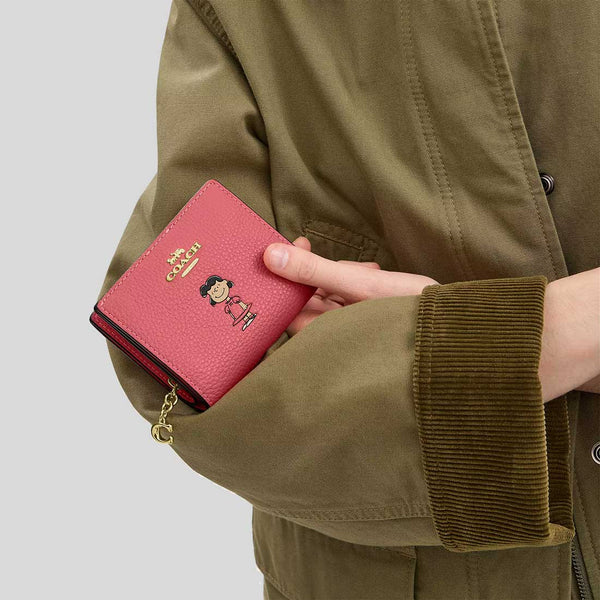 COACH Coach X Peanuts Snap Wallet With Lucy Bright Coral Multi CBN89
