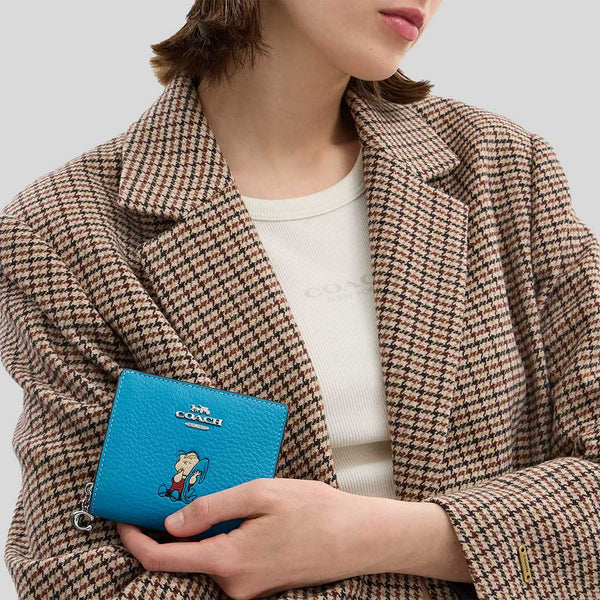 COACH Coach X Peanuts Snap Wallet With Linus Parrot Blue Multi CBN91