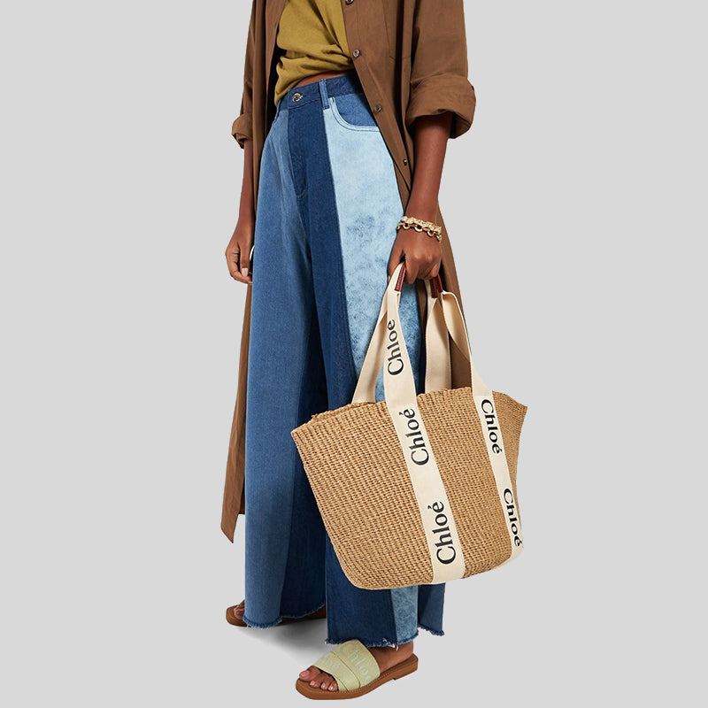CHLOE Large Woody Basket In Natural Fibers White CHC22SS380G55101