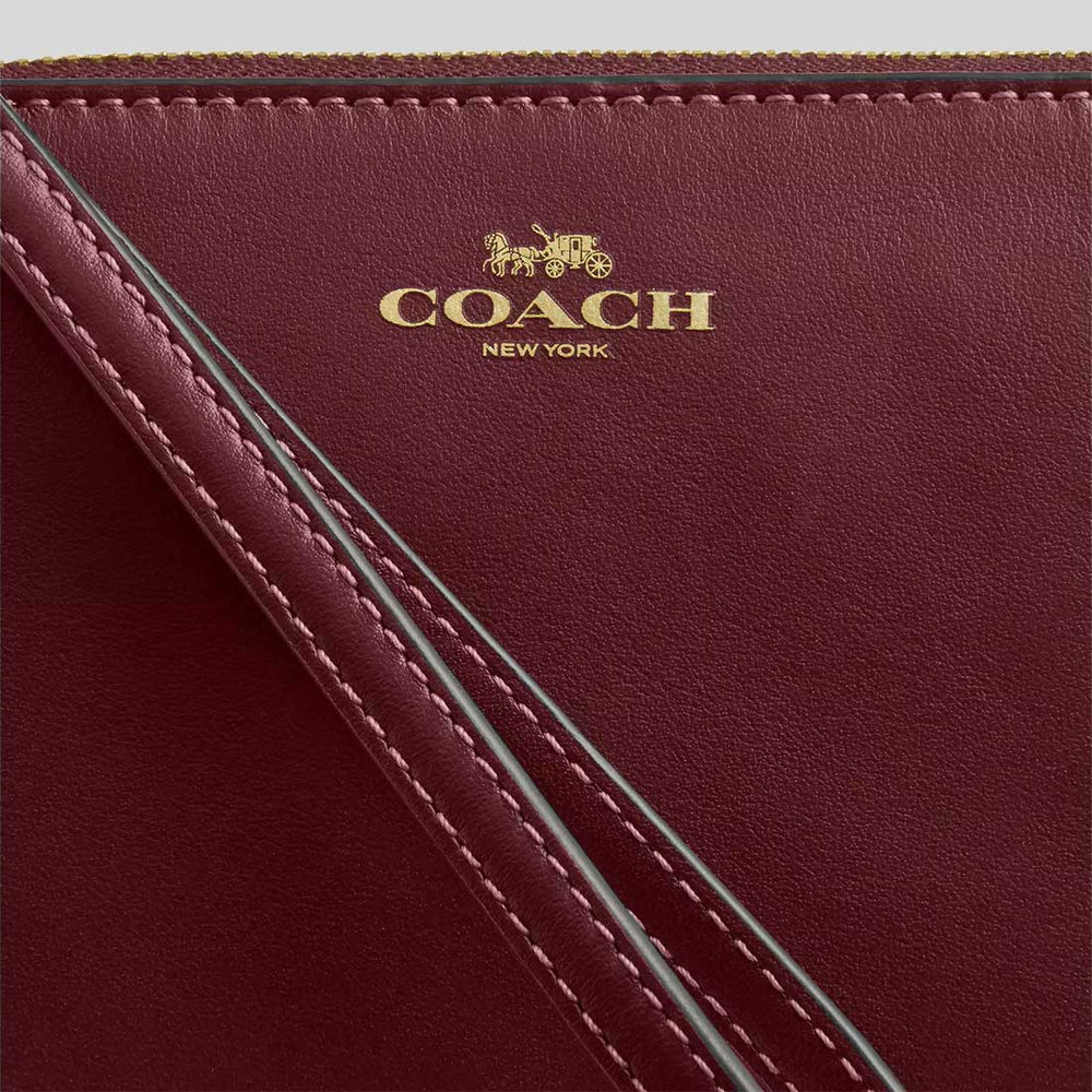 COACH Corner Zip Wristlet Maroon CCL23