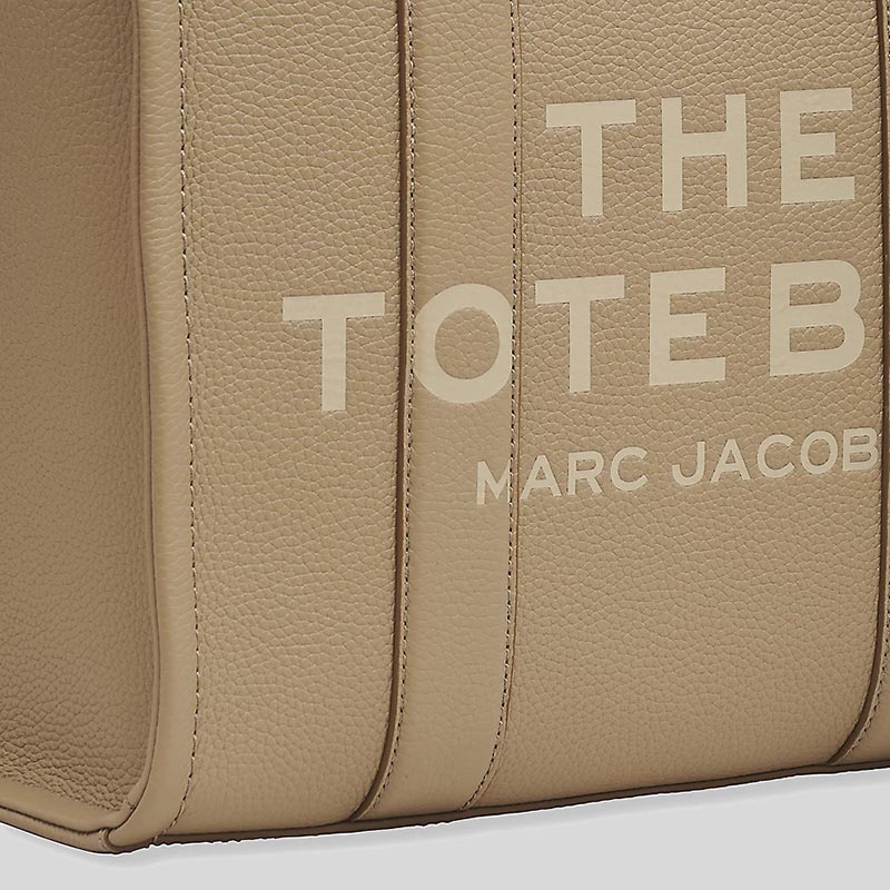 Marc Jacobs The Leather Medium Tote Bag Camel H004L01PF21