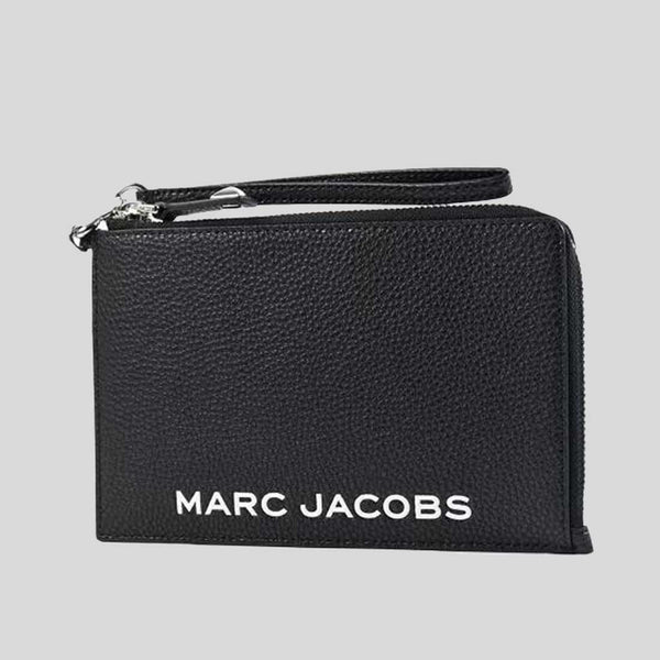 MARC JACOBS Pebble Leather Wristlet Wallet Black 4R3SCP028S02