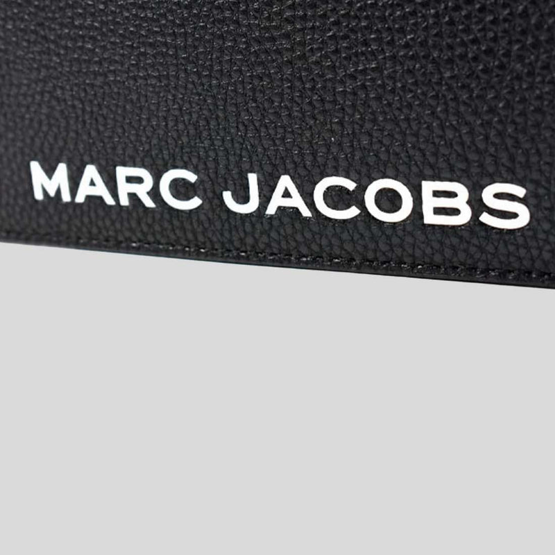 MARC JACOBS Pebble Leather Wristlet Wallet Black 4R3SCP028S02