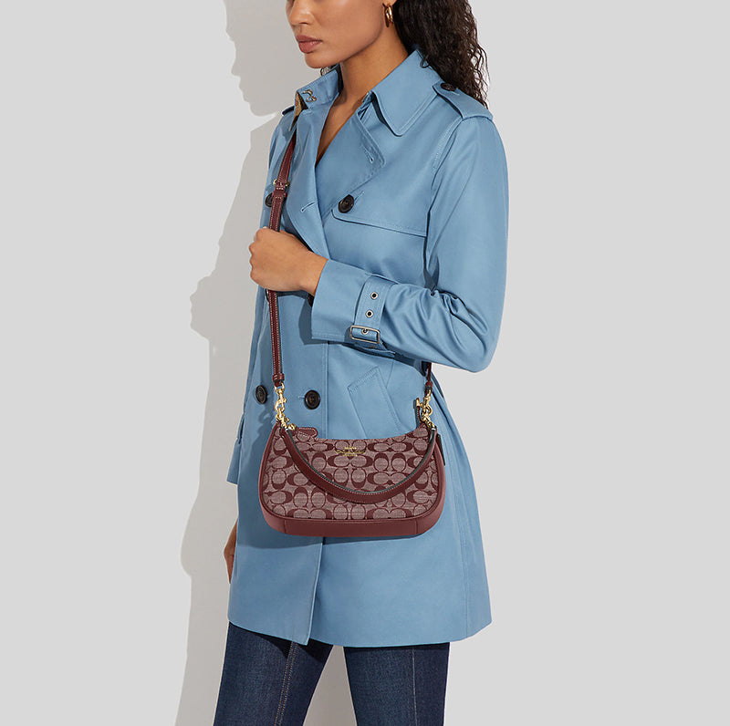 Coach Teri Shoulder Bag In Signature Chambray Wine Multi CH139