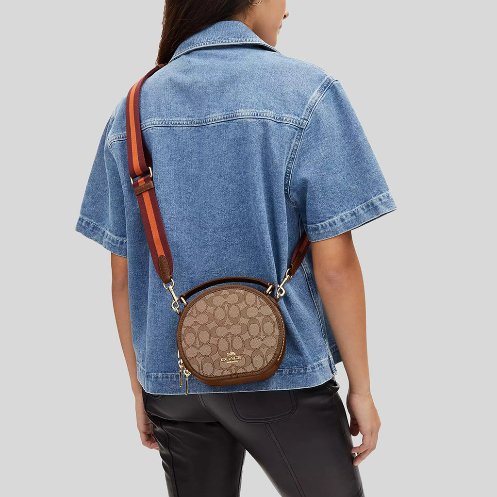 Coach canteen crossbody in signature 2025 canvas