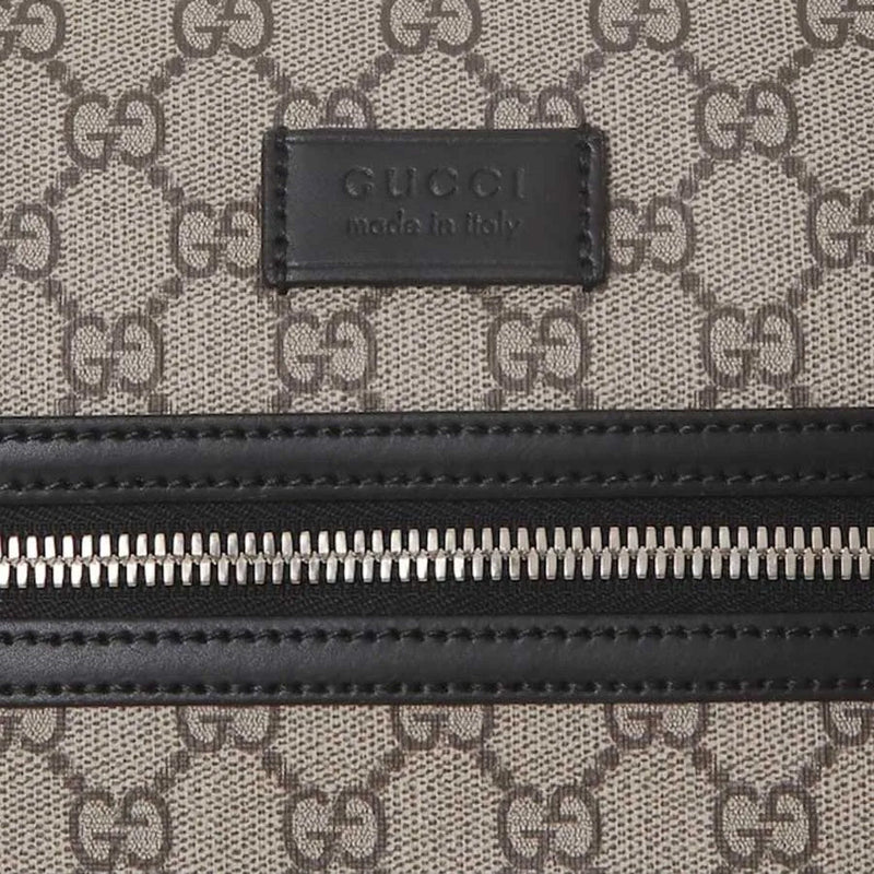 GUCCI GG Supreme Canvas Messenger Bag Beige/Black 779846