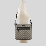 GUCCI GG Supreme Canvas Messenger Bag Beige/Black 779846