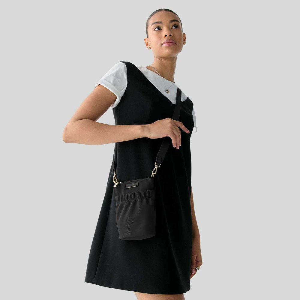 日本未入荷 Kate Spade Carter Nylon Phone Crossbody KL876 KATE SPADE Carter Nylon Phone Crossbody Black KL876