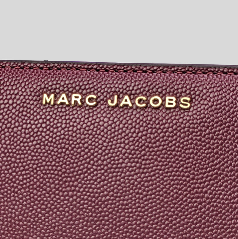 Marc Jacobs Small Bifold Wallet Pomegranate M0016993