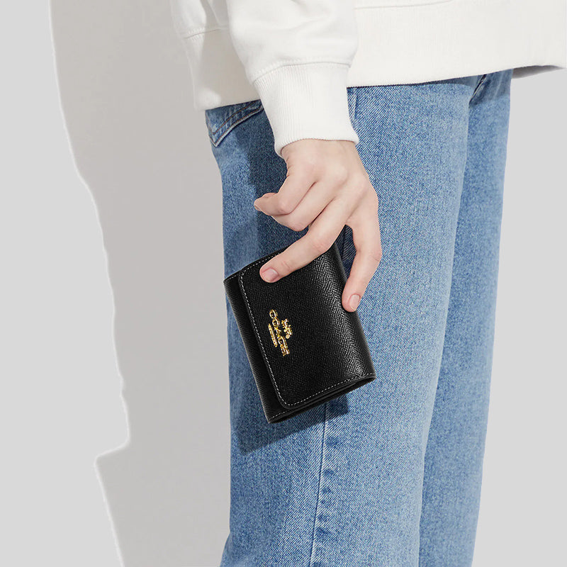 Coach Small Trifold Wallet Black CF427