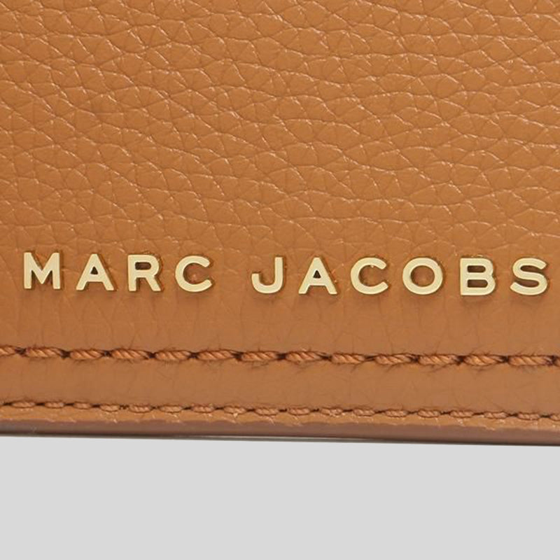 Marc Jacobs The Groove Top Zip Wallet M0016972 Smoked Almond