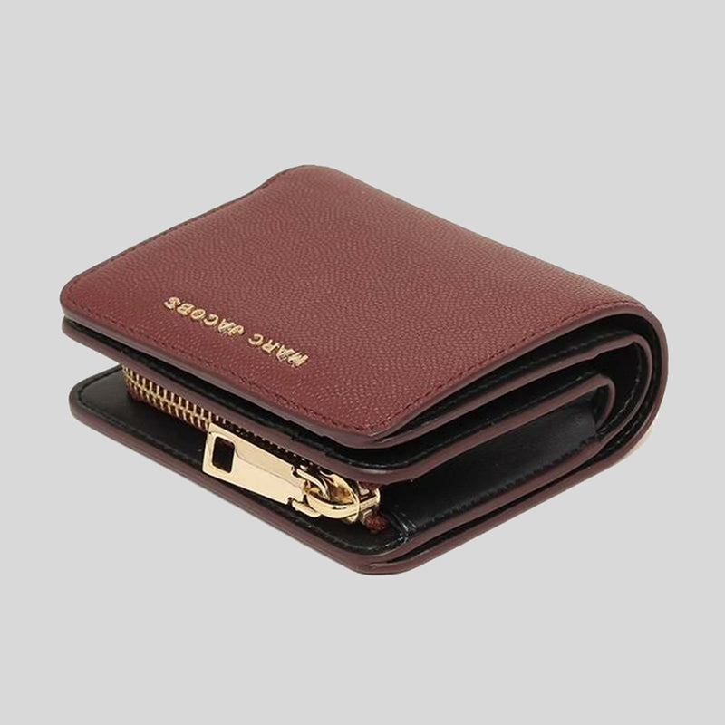 Marc Jacobs Small Bifold Wallet M0016993 Syrah