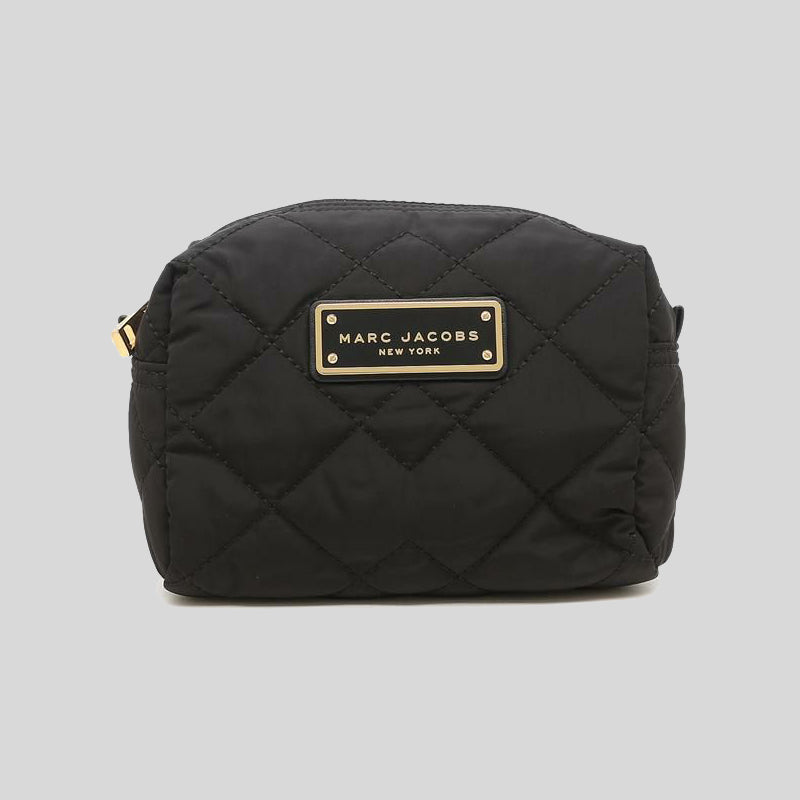 Marc Jacobs Quilted Nylon Cosmetic Pouch Black M0011326 – LussoCitta